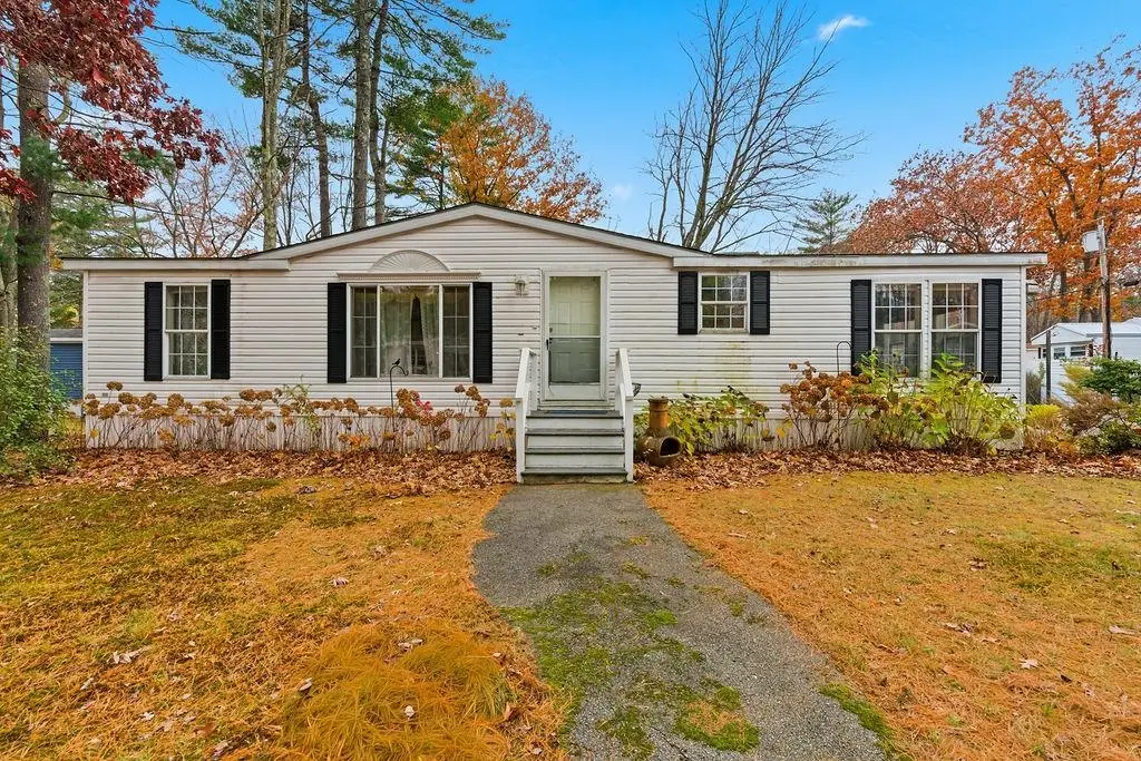 605 Canterbury Drive, Exeter, NH 03833 - #1