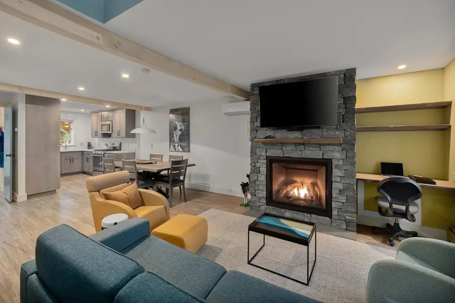 55 Village Green Drive #3D, Stowe, VT 05672 - Image #2