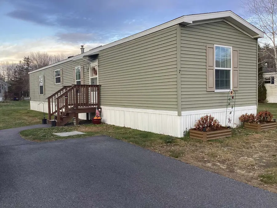 7 Woodland Park, Troy, NH 03465 - Image #2