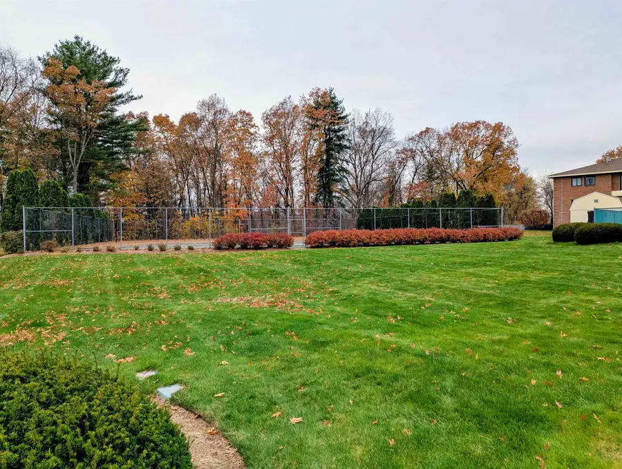 312 Abbott Farm Lane, Hudson, NH 03051-3682 - Image #3