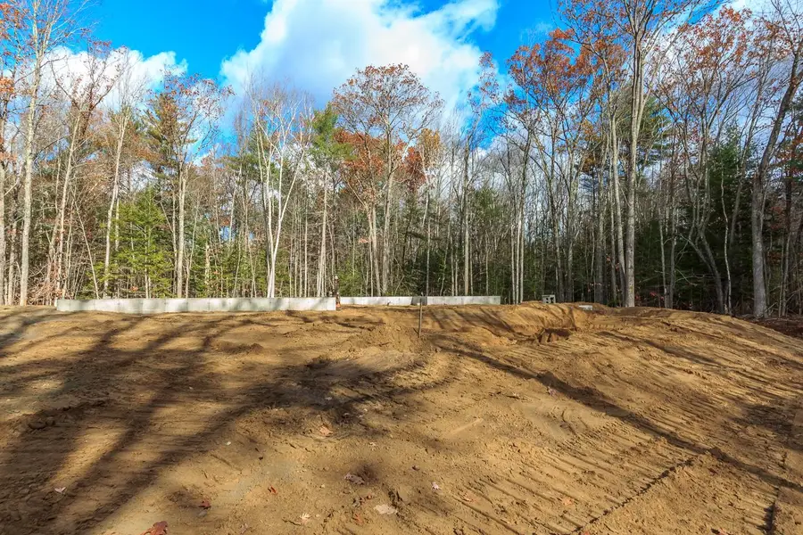 7 Blaisdell Court, Raymond, NH 03077 - Image #2