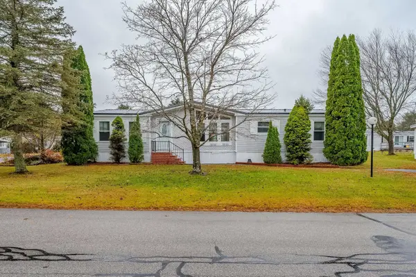 5 Bermuda Lane, Rochester, NH 03867