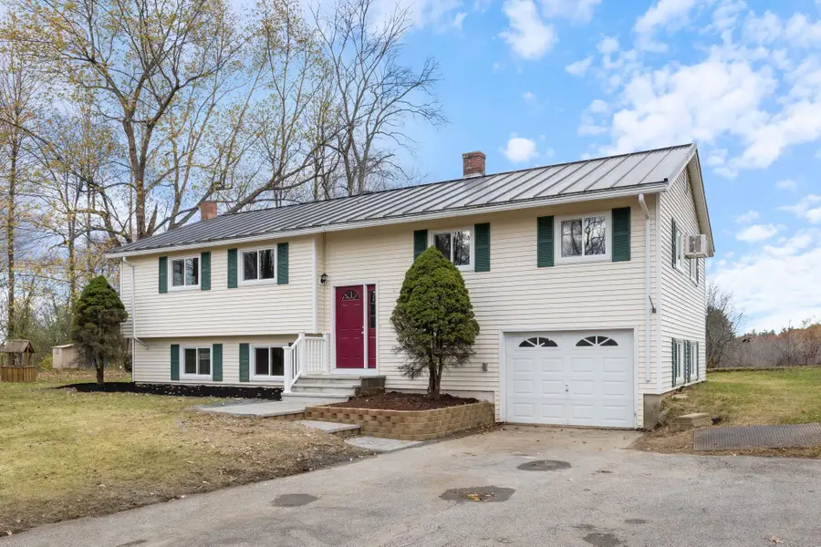 68 Exeter Road, Kingston, NH 03848 - Image #2