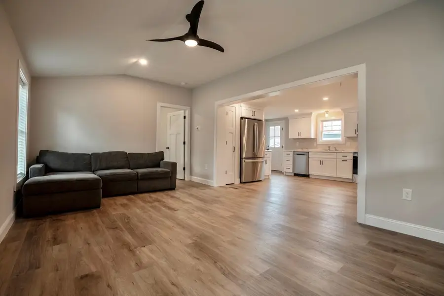 14 South Emperor Drive, Concord, NH 03303 - Image #2