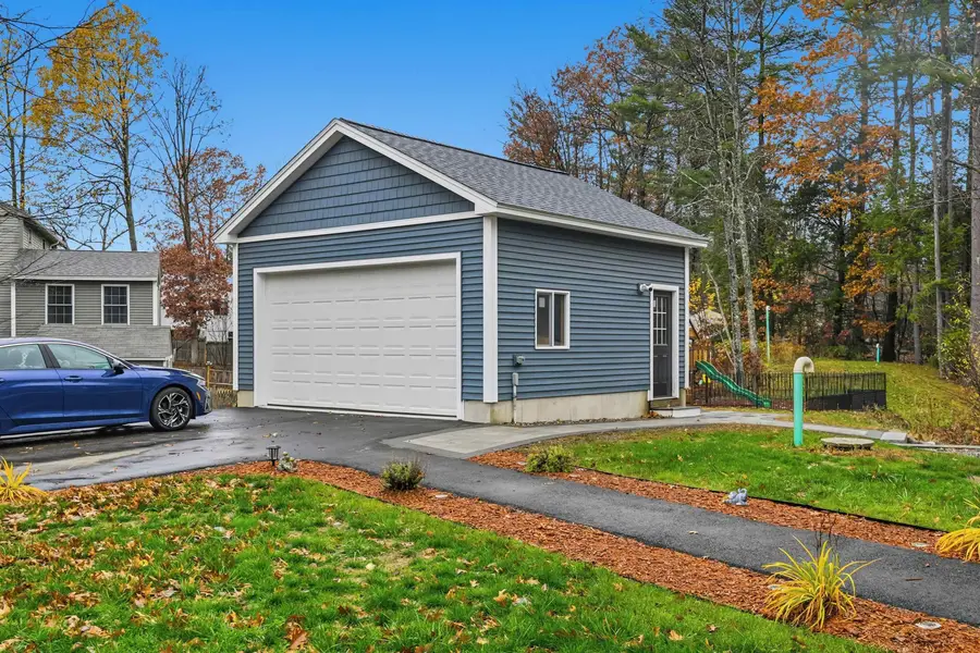 1 Barkland Drive, Derry, NH 03038 - Image #3