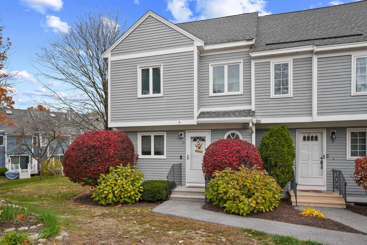 11 Merrimack Drive, Merrimack, NH 03054 - #1