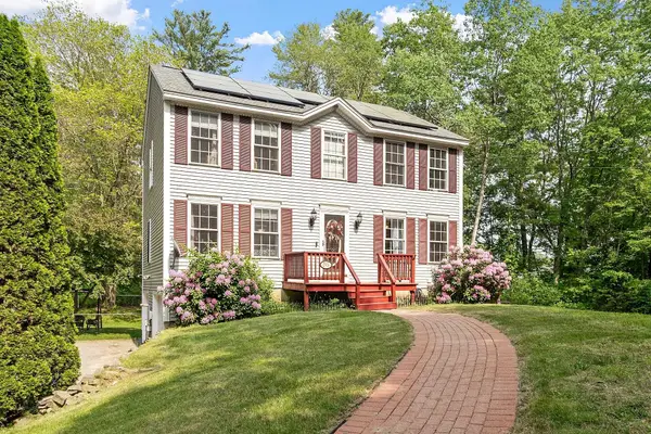 245 West River Road, Hooksett, NH 03106