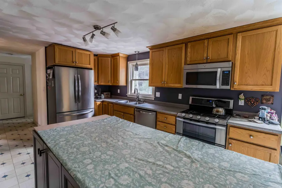 9 Round Robin Loop, Fremont, NH 03044 - Image #2