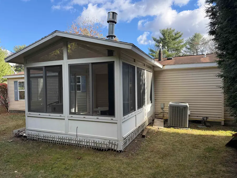 24 Magnolia Lane, Belmont, NH 03220 - Image #2