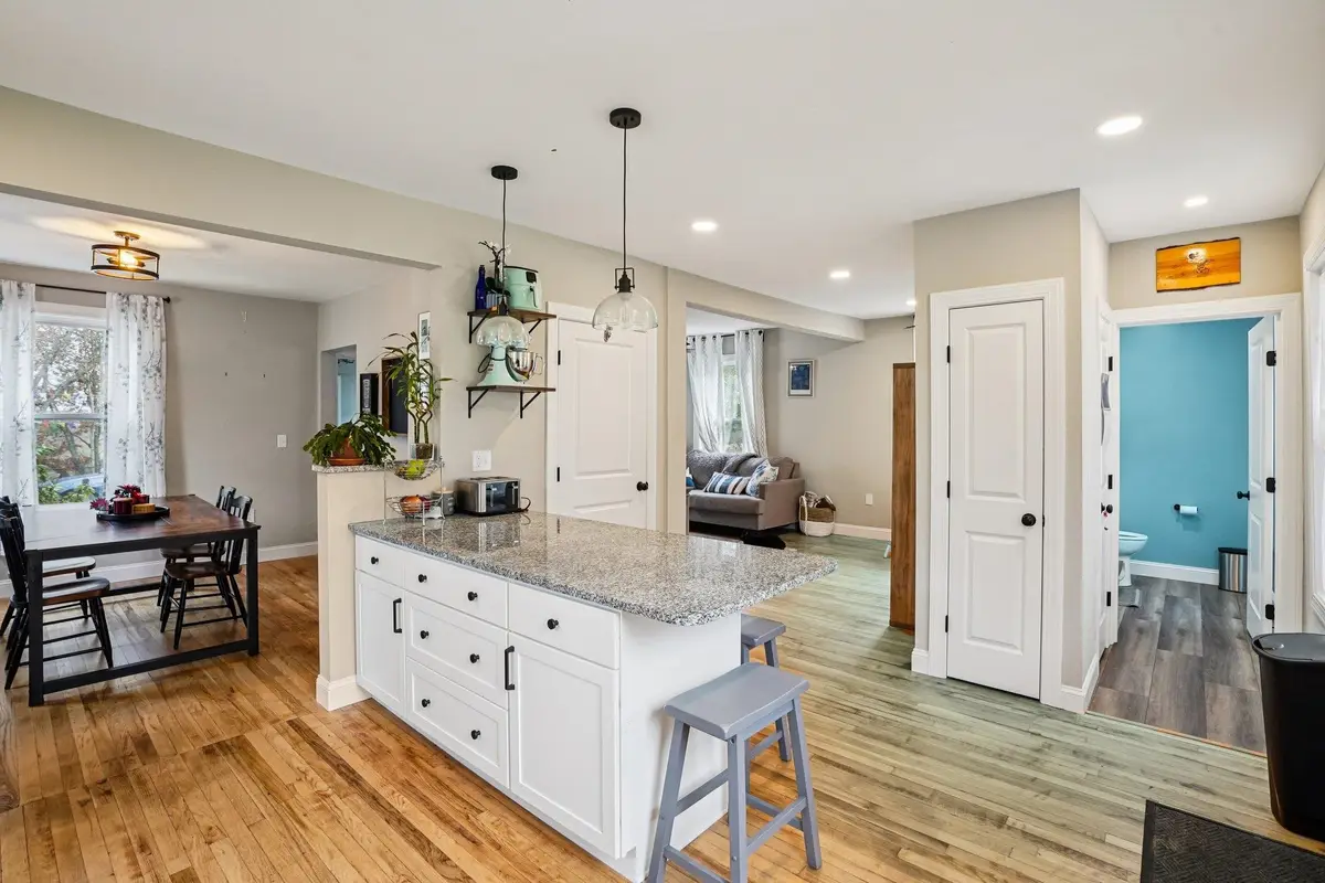 7 Hadley Road, Merrimack, NH 03054 - Image #1