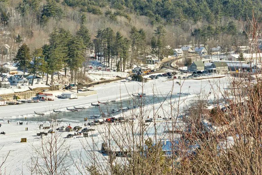 141 Lakewood Drive, Alton Town, NH 03810 - Image #2