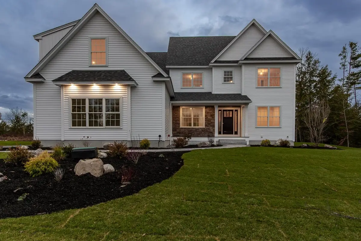 42 Westover Lane, Bow, NH 03304 - Image #1