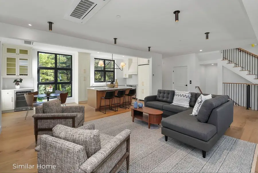 1155 Sagamore Avenue #2, Portsmouth, NH 03801 - Image #2