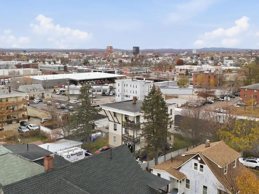 618 Prescott Street, Manchester, NH 03103 - Image #2