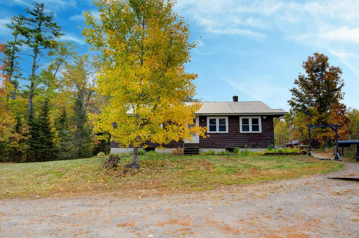 69 College Road, Wolfeboro, NH 03894 - Image #1