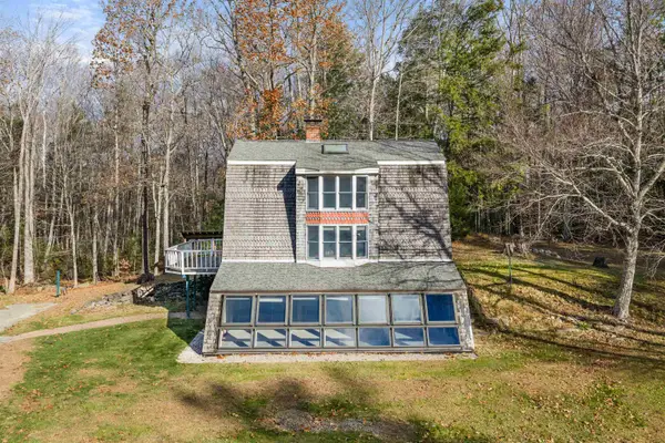 14 About Nothing Lane, Barrington, NH 03825