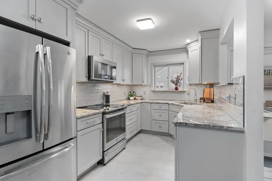 224 Locust Hill, Shelburne, VT 05482 - Image #3