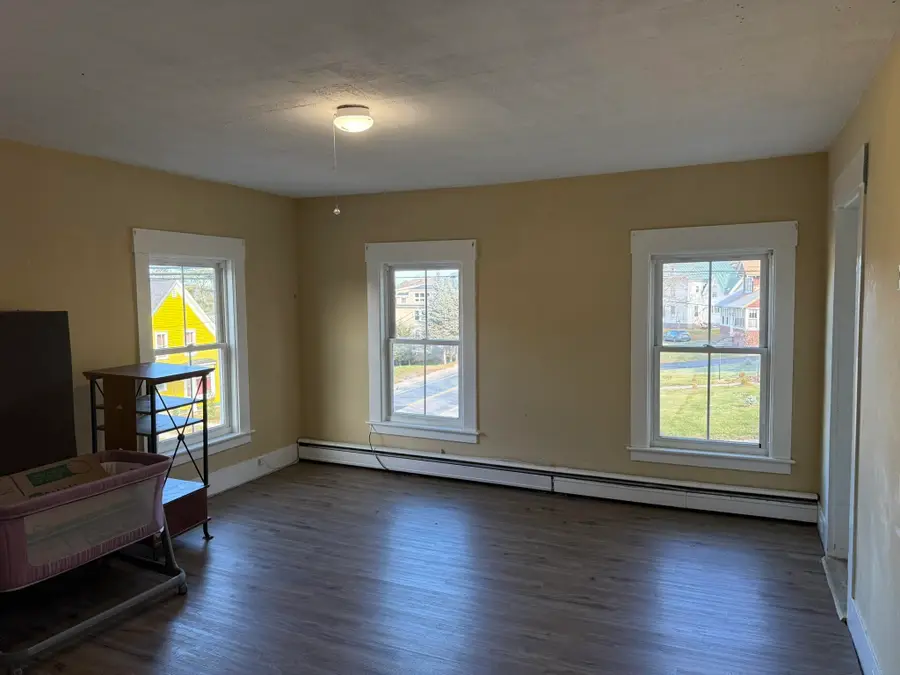 278 Pleasant Street, Claremont, NH 03743 - Image #3