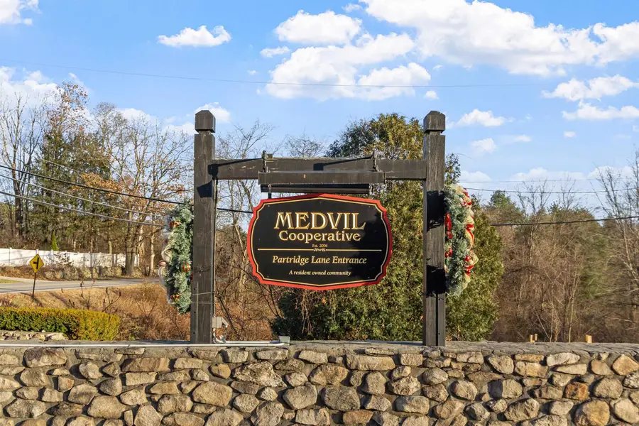 16 Roger Road, Goffstown, NH 03045 - Image #2