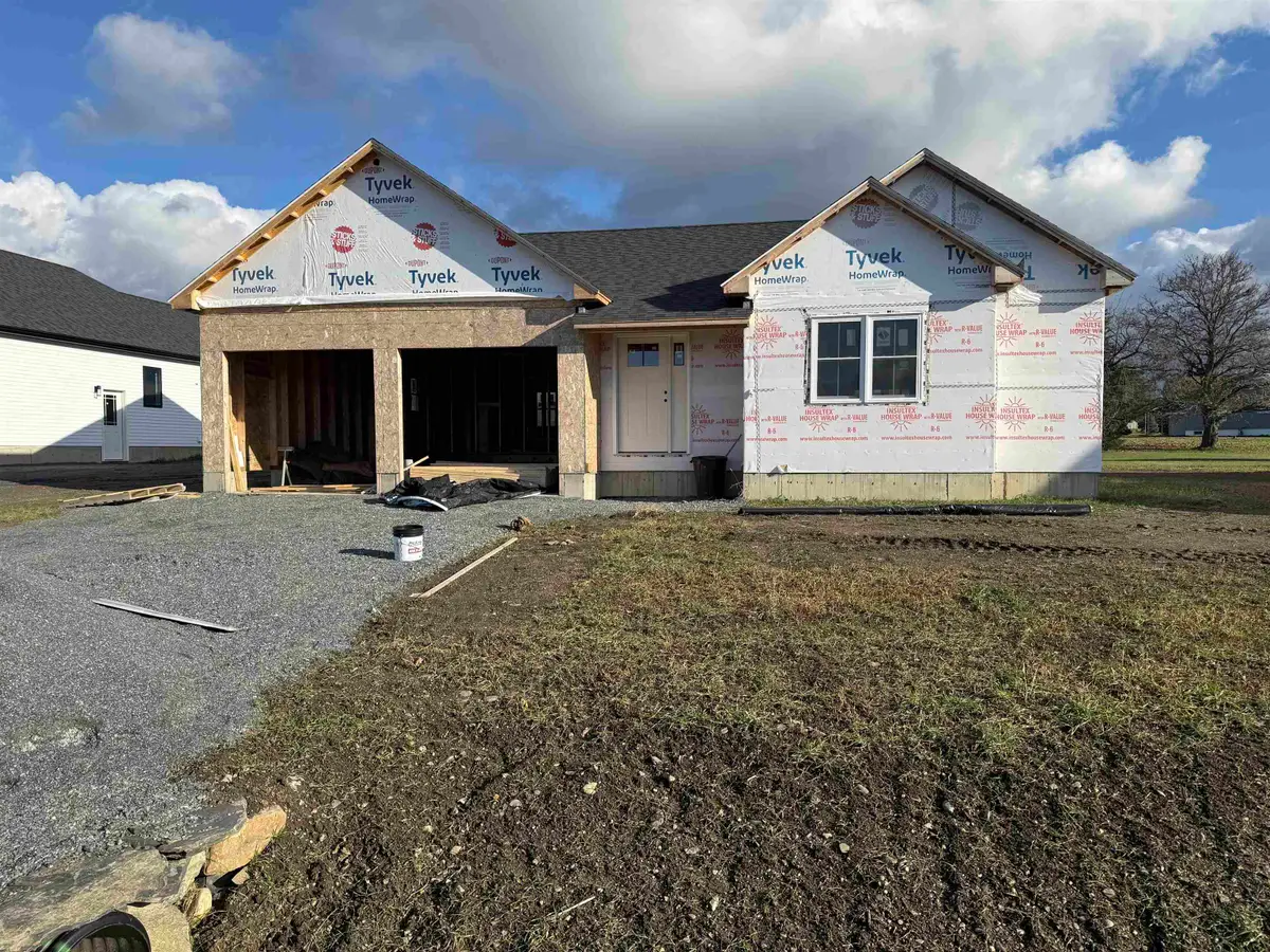 54 Dozer Drive, Saint Albans, VT 05478 - Image #1