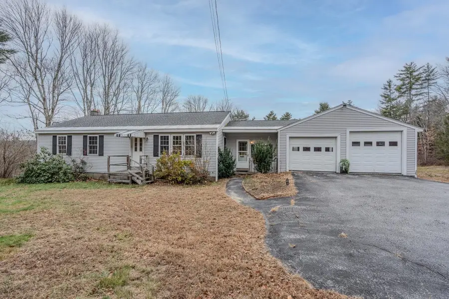 141 Raymond Road, Deerfield, NH 03037 - Image #2