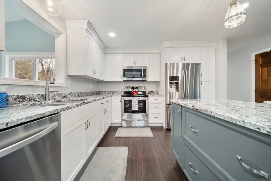 14 Silver Doe Lane, Merrimack, NH 03054 - Image #3