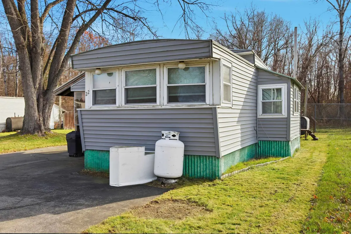 22 Longmeadow Drive, Concord, NH 03301 - Image #1