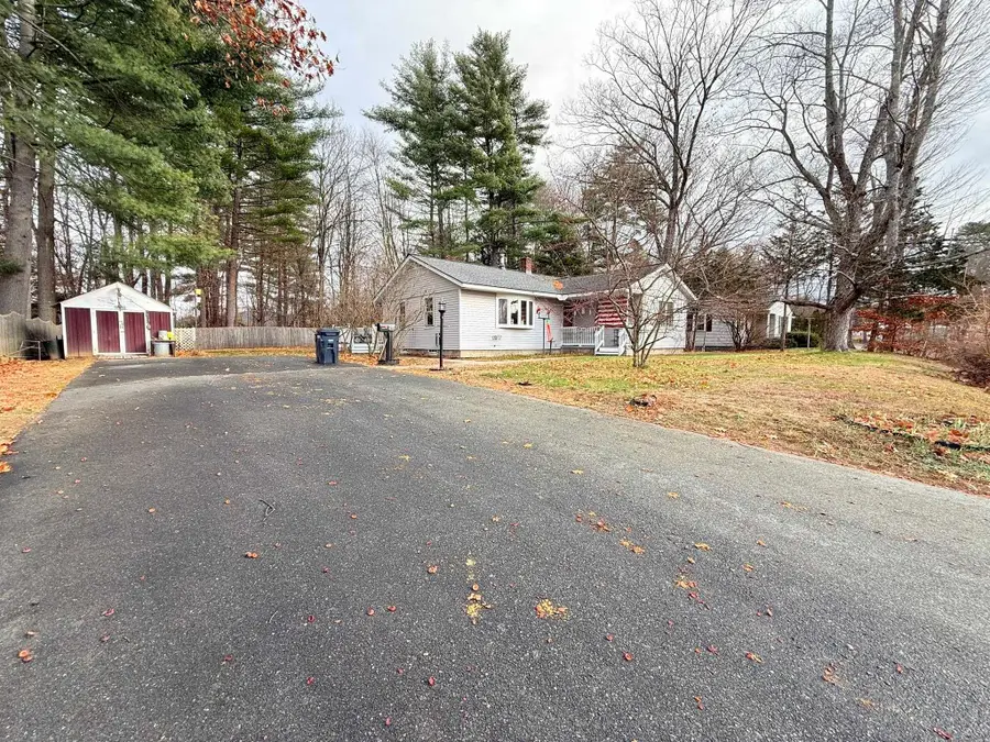249 Maple Avenue, Claremont, NH 03743 - Image #3