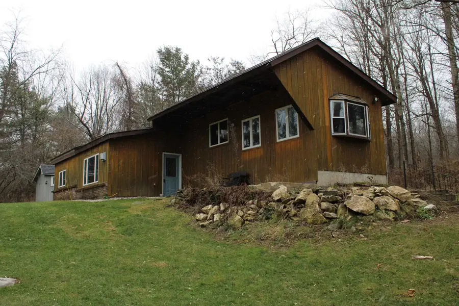 634 Stevens Road, Pittsford, VT 05763 - Image #2