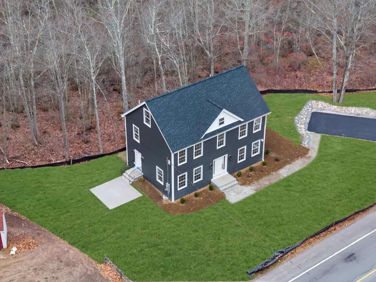 335 Raymond Road, Chester, NH 03036 - Image #1