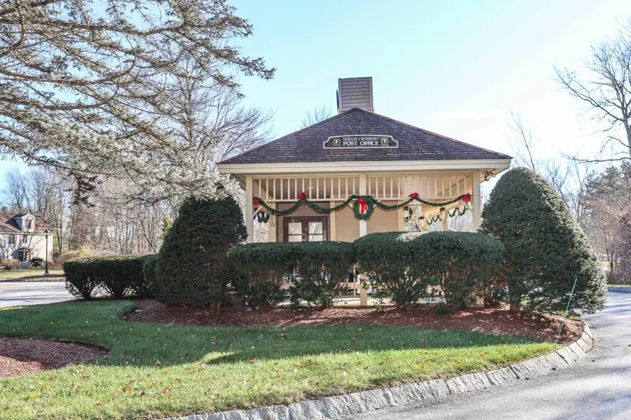 39 Bartemus Trail, Nashua, NH 03063 - Image #2