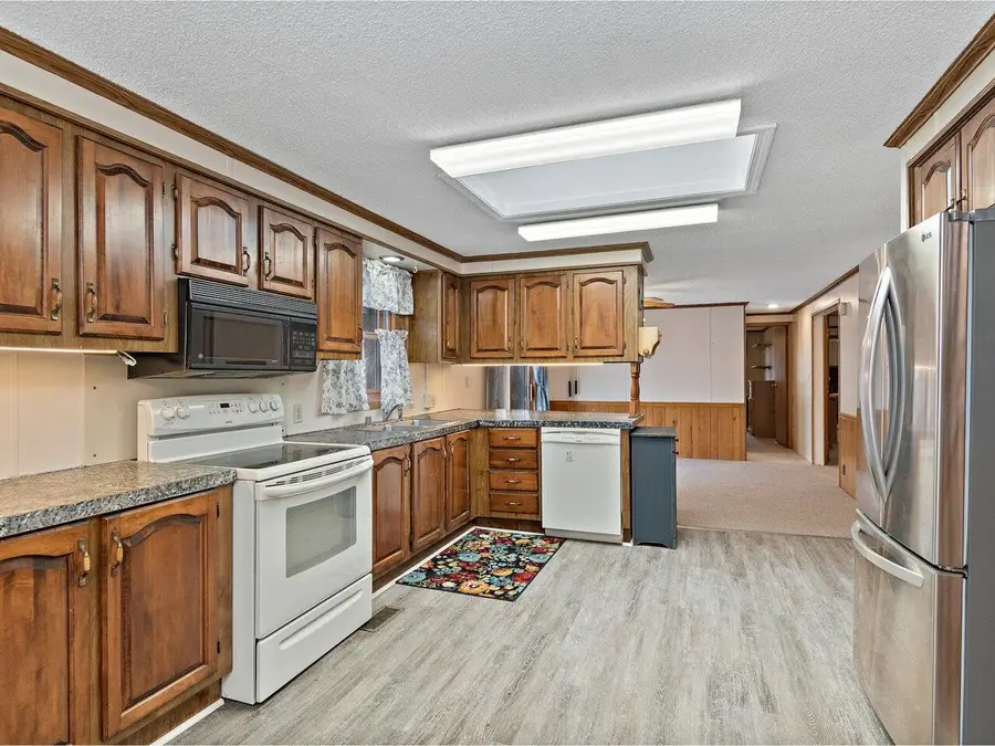 131 Williston Woods Road, Williston, VT 05495 - Image #2