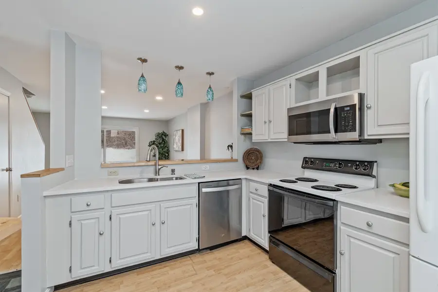 71 Ti Lane, Shelburne, VT 05482 - Image #2