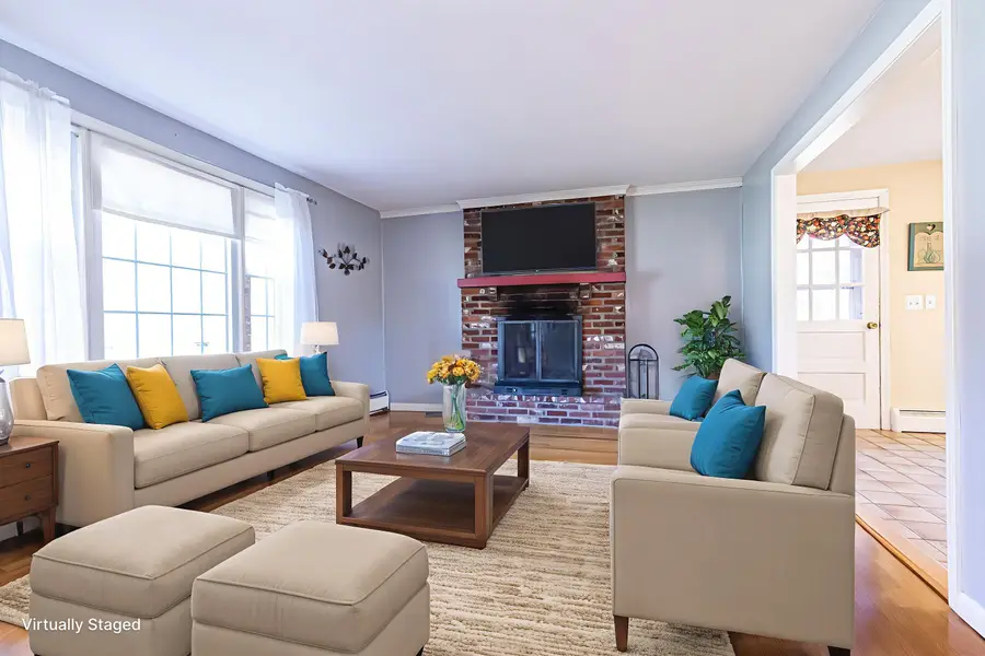 30 Gendron Street, Nashua, NH 03062 - Image #2