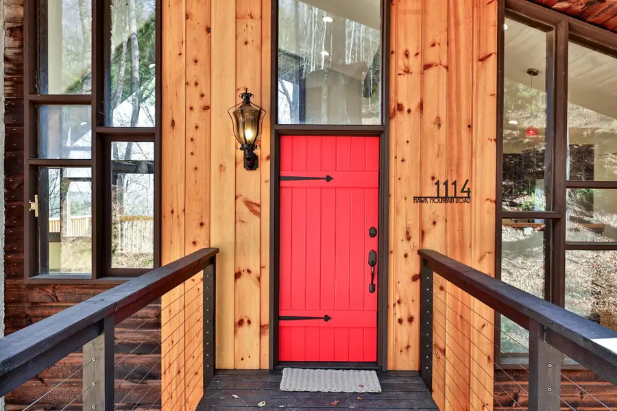 1114 Hawk Mountain Road, Pittsfield, VT 05762 - Image #2