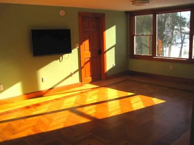 32 Woodman Road, Durham, NH 03824 - Image #3