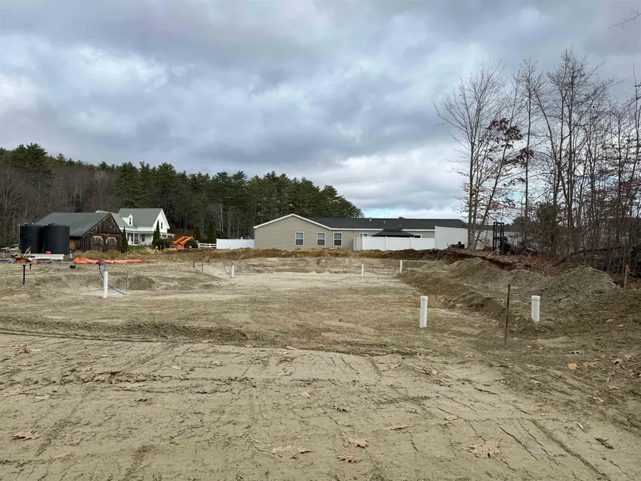 27 Woodland Way #31/2, Plymouth, NH 03264 - Image #3