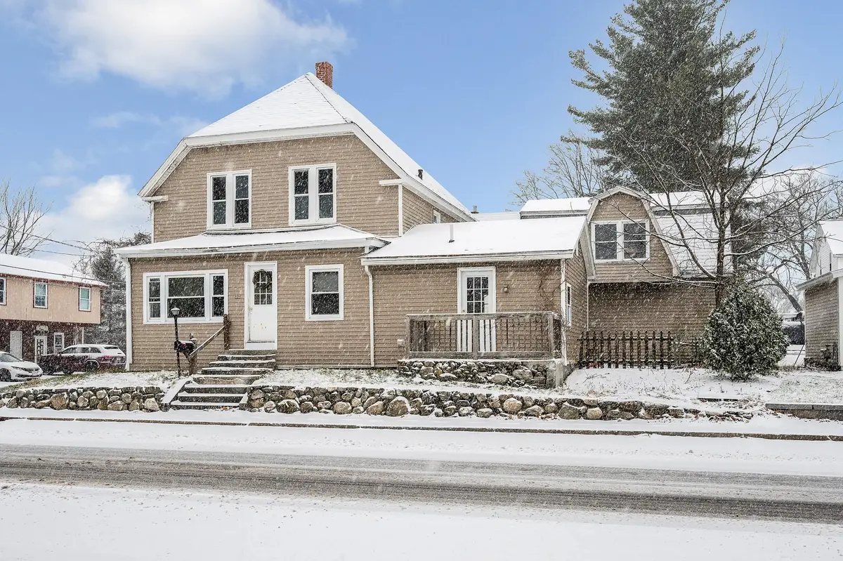 32 Crystal Avenue, Derry, NH 03038 - #1