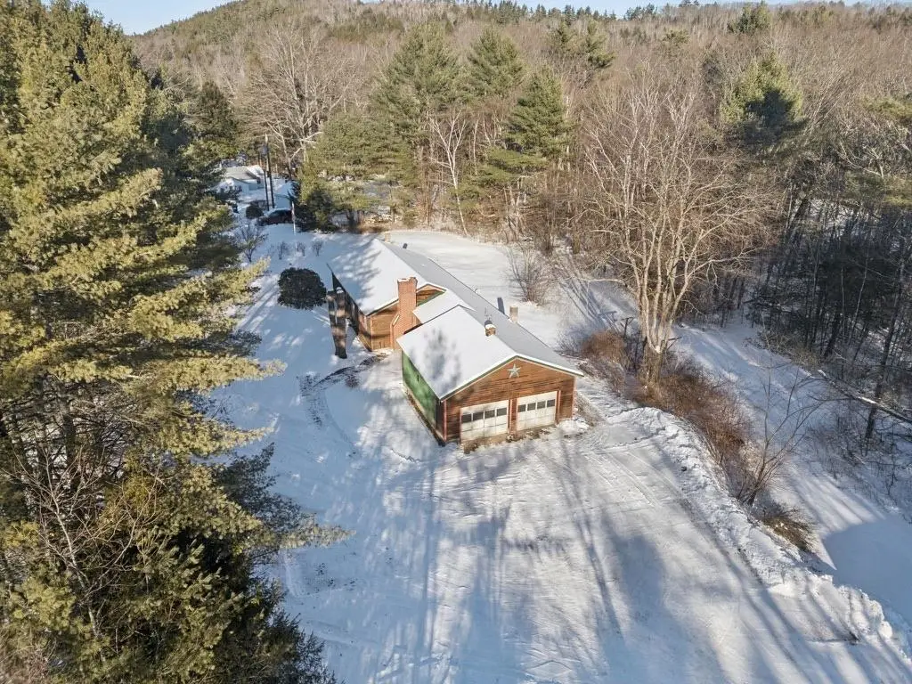 434 South Main Street, Newport, NH 03773 - Image #1