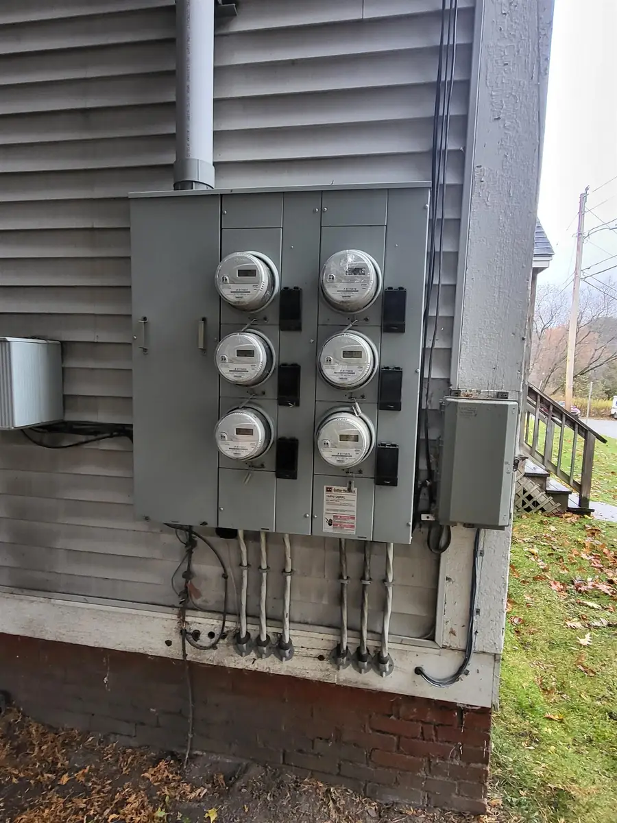 129 Elm Street, Saint Johnsbury, VT 05819 - Image #3