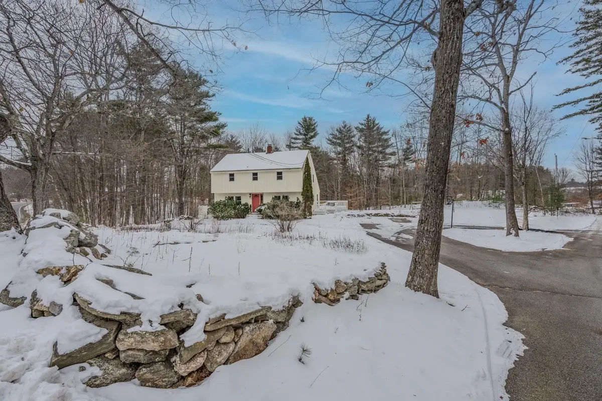 954 Parker Mountain Road, Strafford, NH 03884 - Image #1