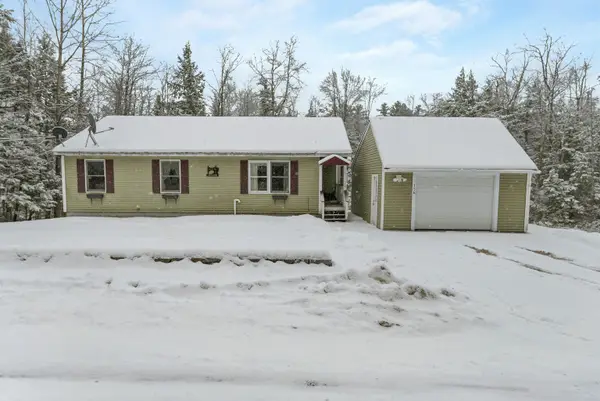 156 Trotting Track Road, Wolfeboro, NH 03894