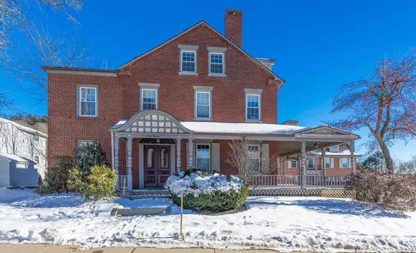 713 Central Avenue #Unit 3, Dover, NH 03820-0000