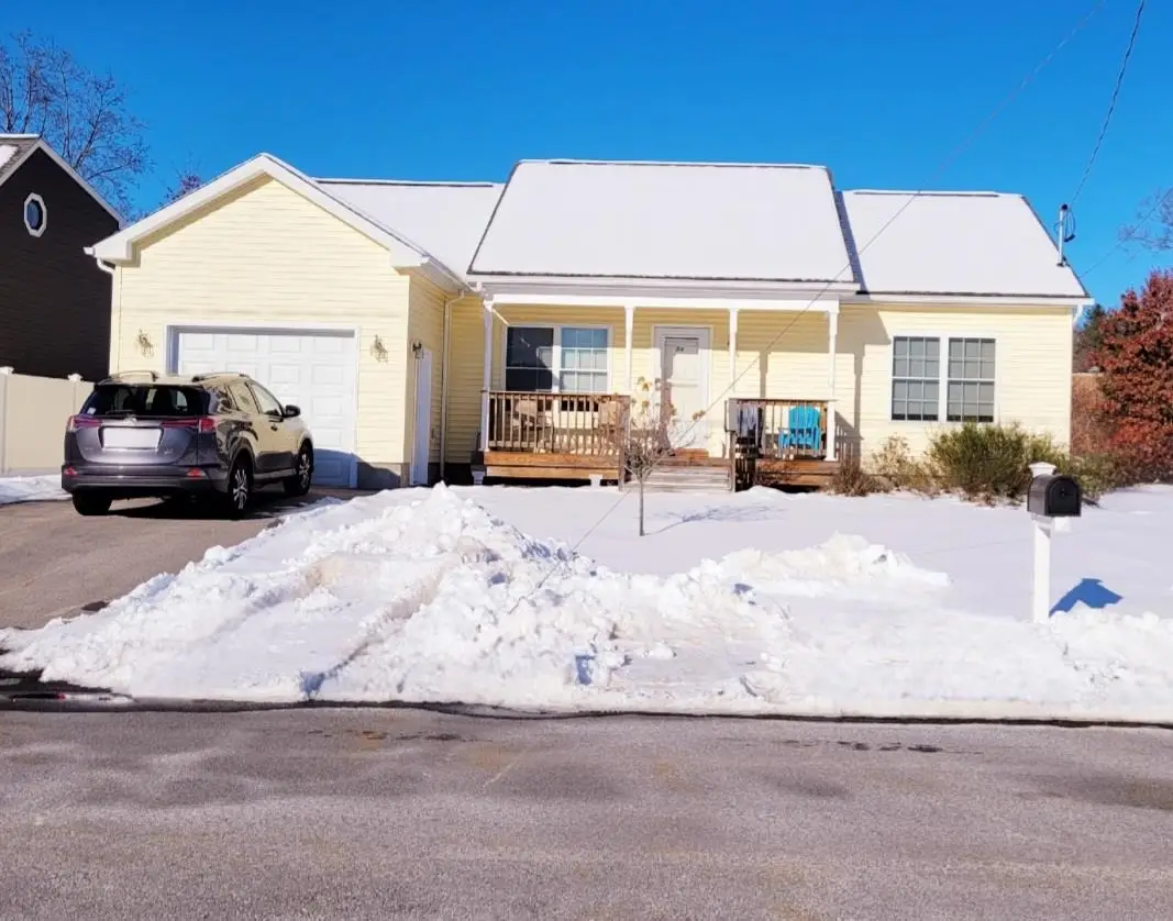 54 Linton Street, Nashua, NH 03060 - Image #1