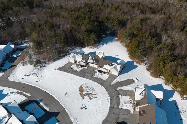 91-6 Hall Road, Fremont, NH 03044