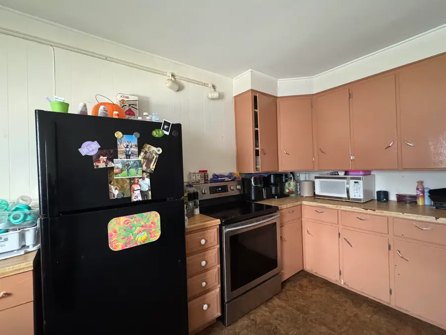 27 Upper Welden Street, Saint Albans, VT 05478 - Image #3