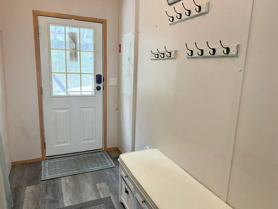 85 Breezy Acres Drive, Vernon, VT 05354 - Image #2