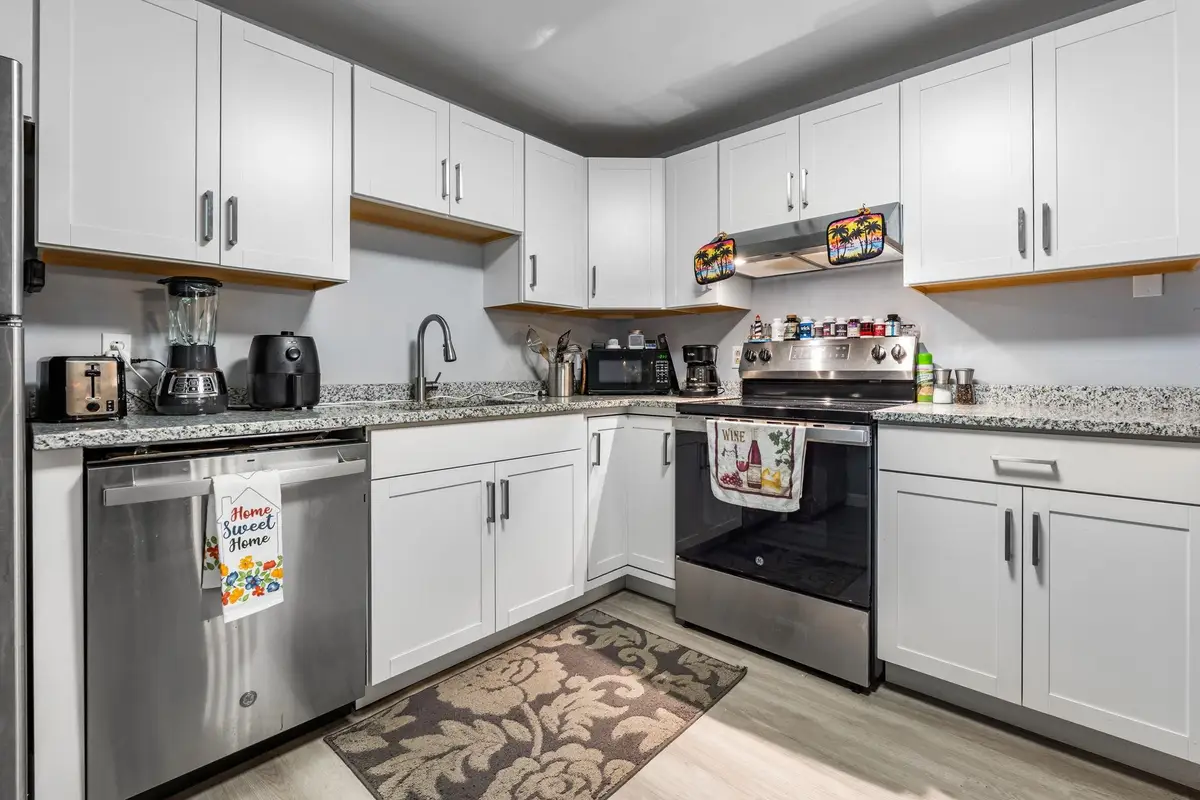 12 E Side Drive #Bldg  1 Unit 6, Concord, NH 03301 - Image #1