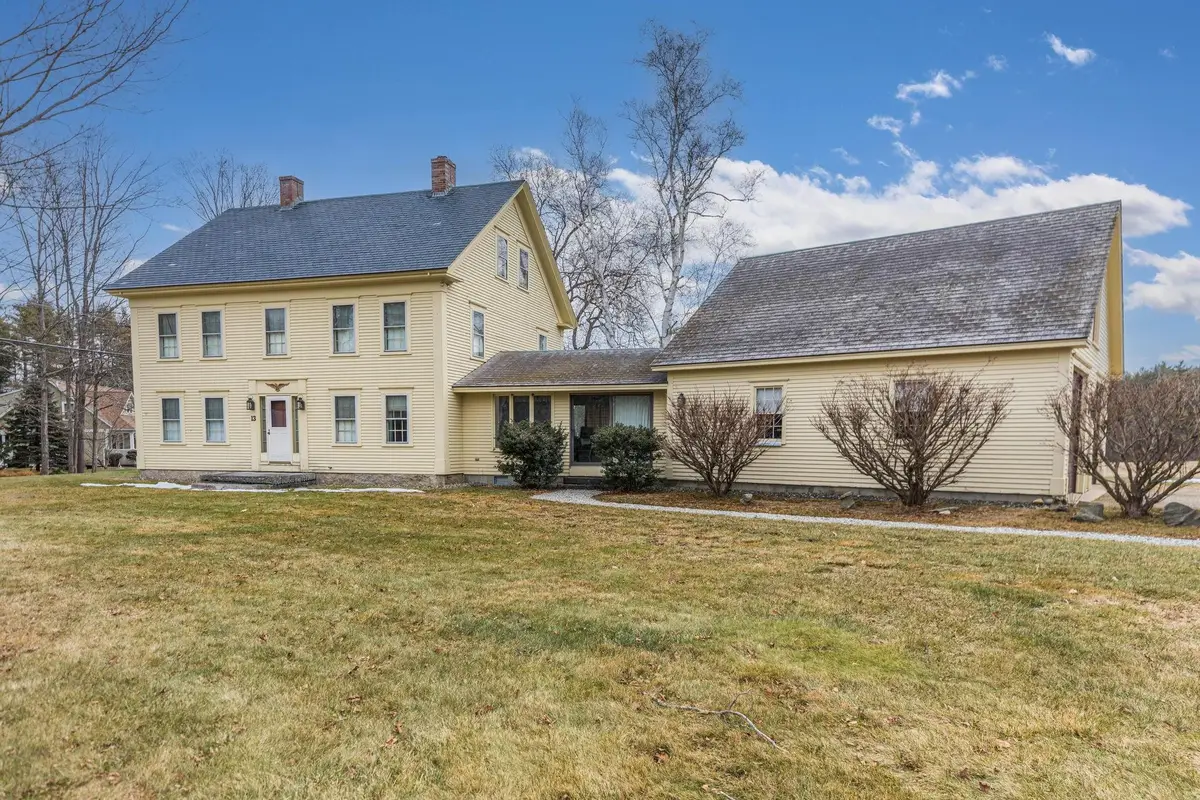13 North Road, Kensington, NH 03833 - Image #1