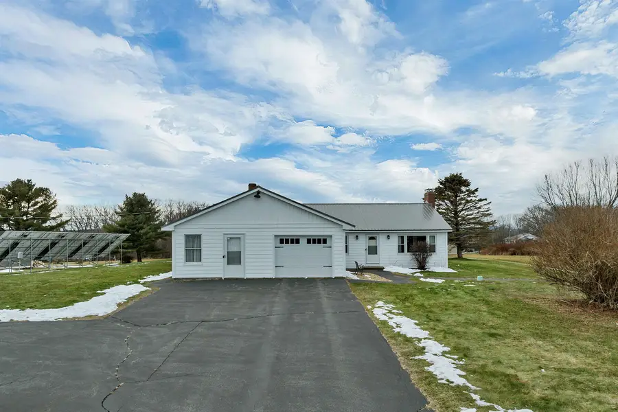 5 Greenwood Drive, Northfield, NH 03276 - Image #2